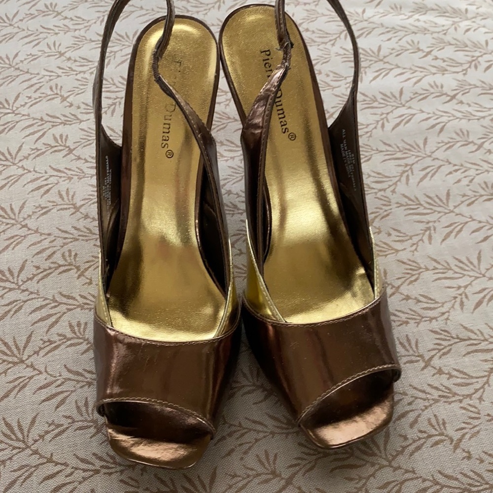 Women’s high heels